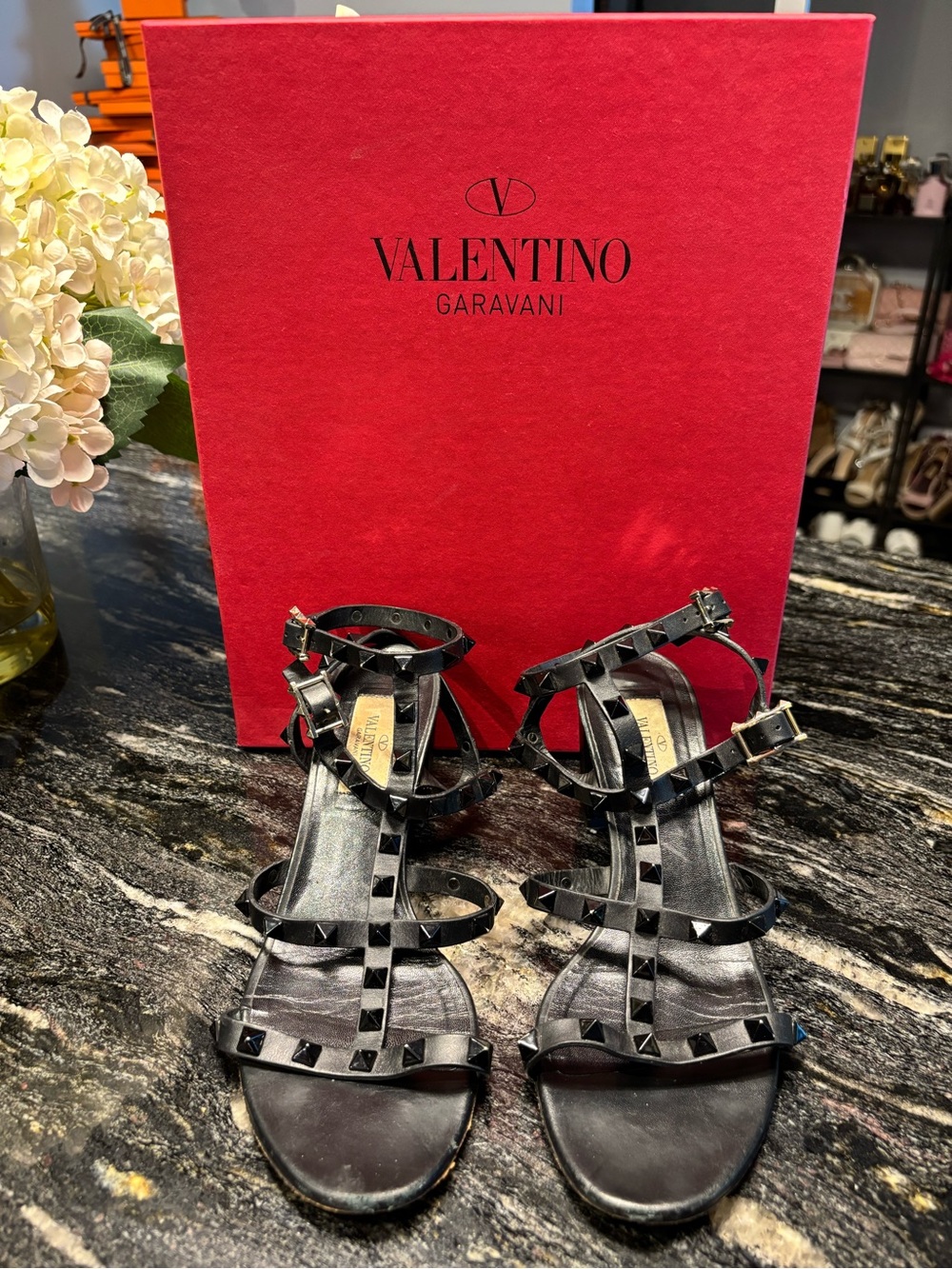 Valentino Garavani Black Leather Rockstud Strappy Sandals
